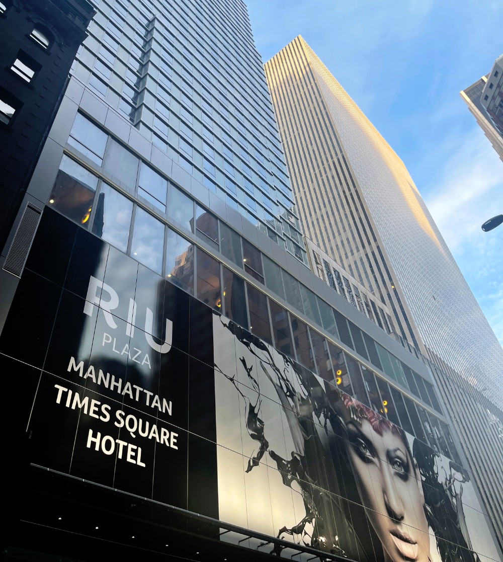 Im Herzen New Yorks befindet sich das neue Riu Plaza Manhattan Times Square, c) RIU Hotels & Resorts